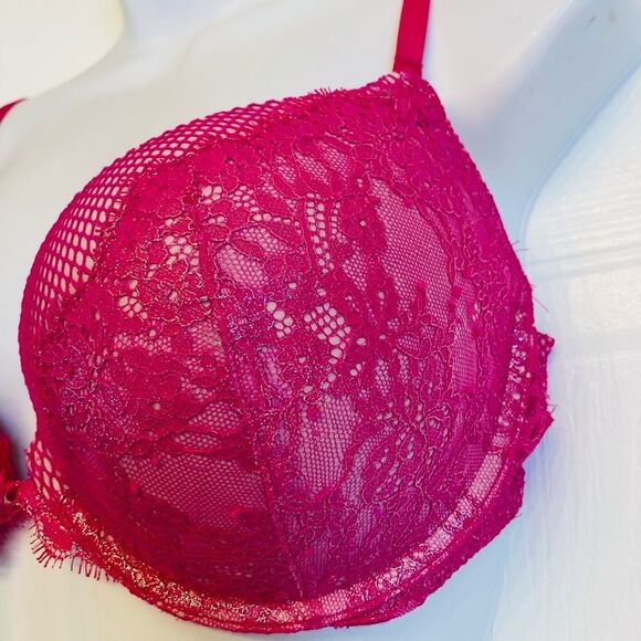 Victoria's Secret Very Sexy‎ Push Up Bra Size 34DD Lace Fish Net Detail Pink - Picture 2 of 9